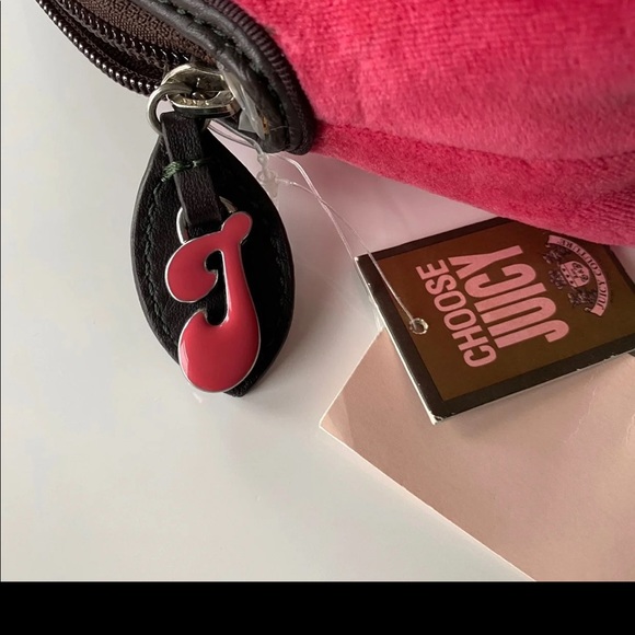 Juicy Couture Graffiti Cosmetic Bag - Picture 4 of 9